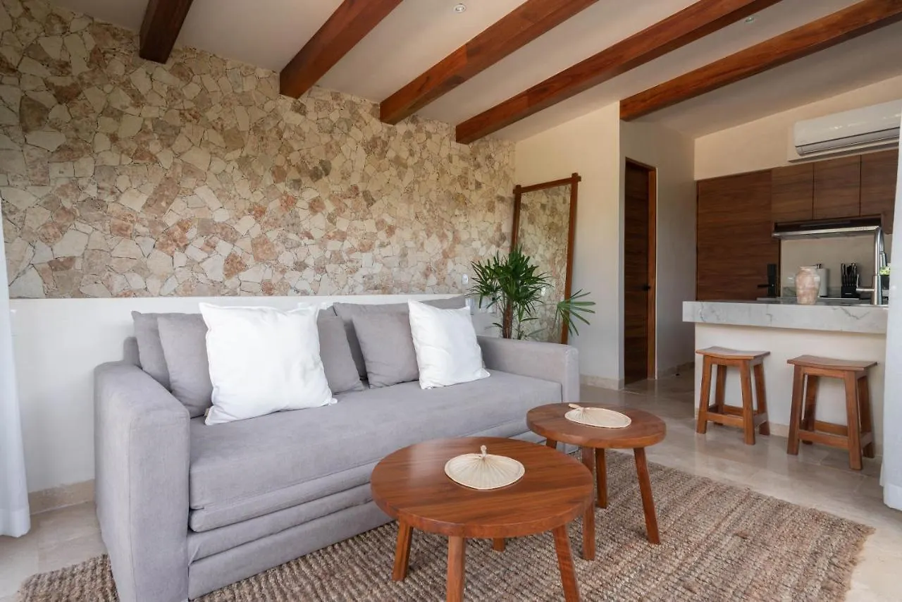 Yaxte Maya 2Br Penthouse & Rooftop Pool, Aldea Zama 0*, Tulum Mexico