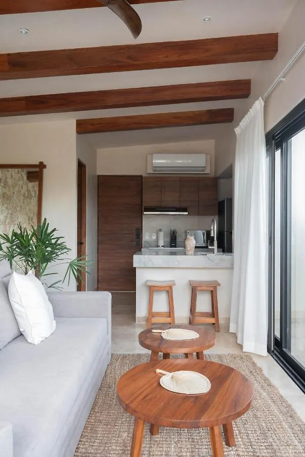 Yaxte Maya 2Br Penthouse & Rooftop Pool, Aldea Zama 0*, Tulum Mexico