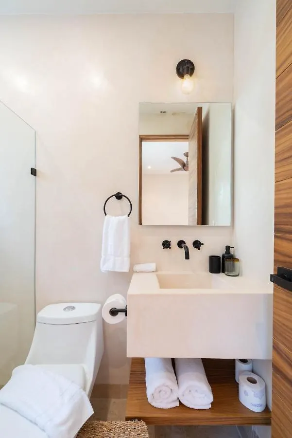 Yaxte Maya 2Br Penthouse & Rooftop Pool, Aldea Zama Apartment